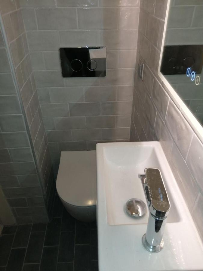 Rooms In Central Athena Bagian luar foto